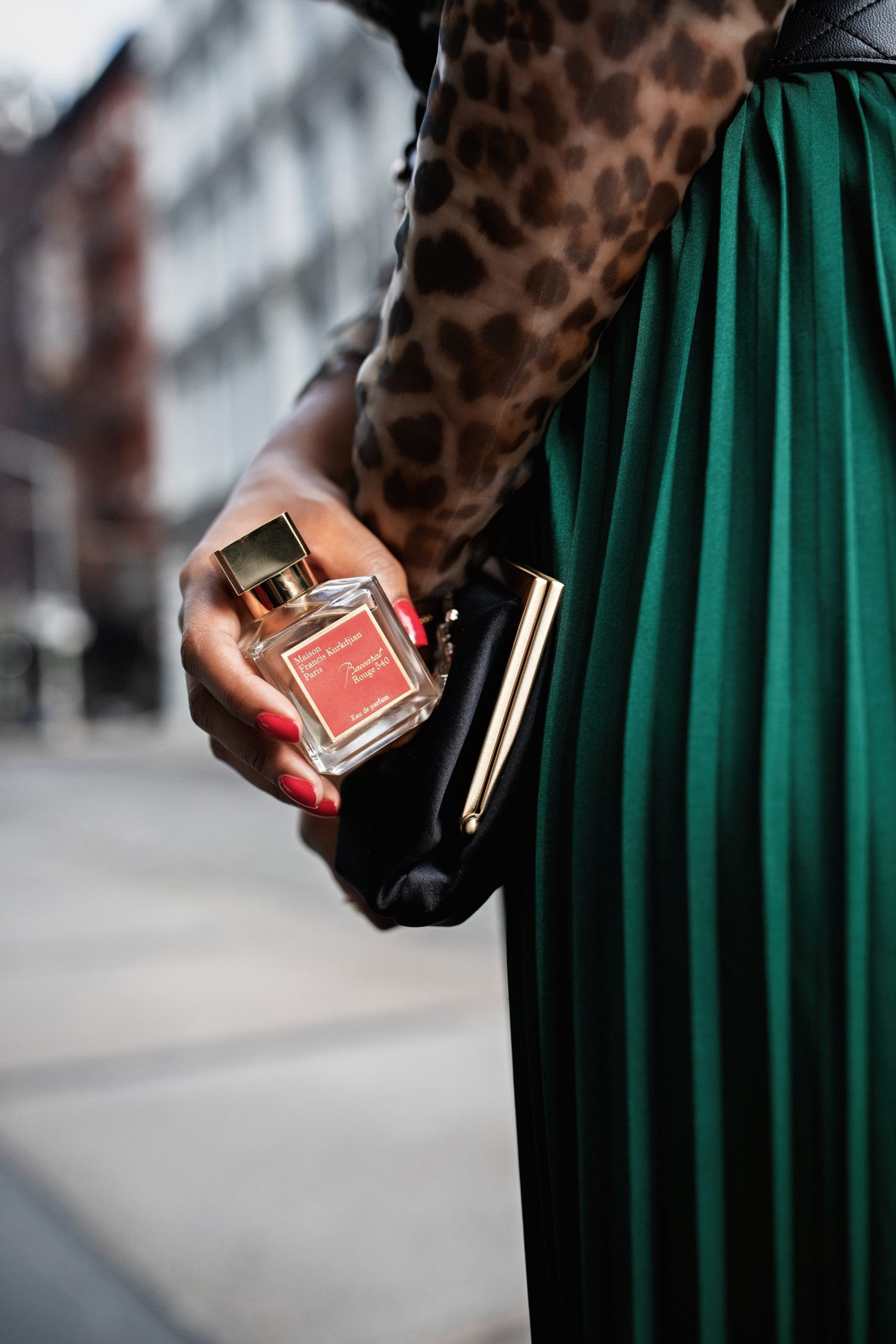 tiff benson date night fragrances 2023
