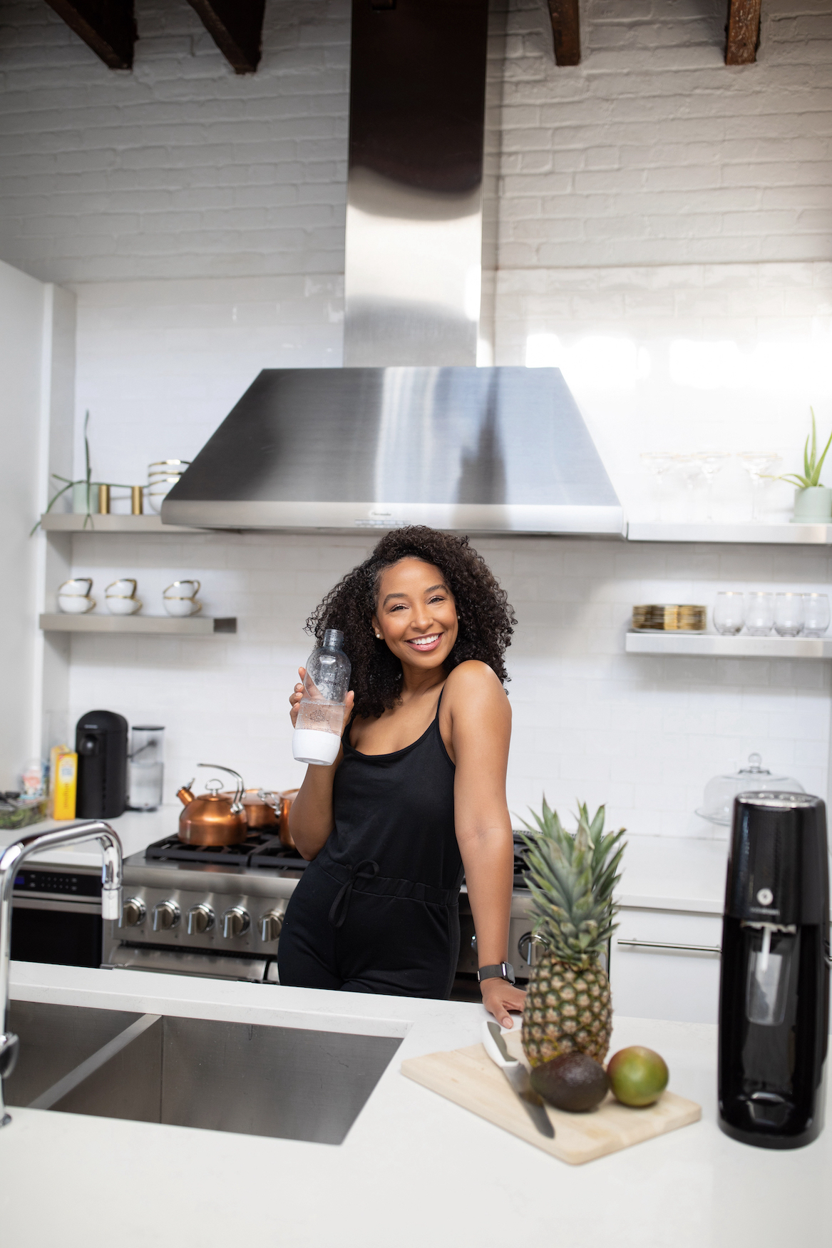 clean kitchen, white kitchen, soda maker, loft kitchen pineapple, black soda stream, sparkling water